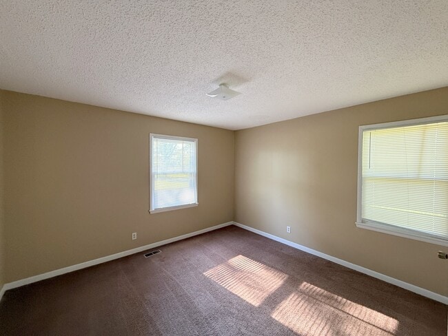 Building Photo - 6079 Wall Triana Hwy