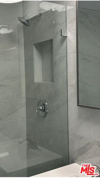 Building Photo - 969 Hilgard Ave