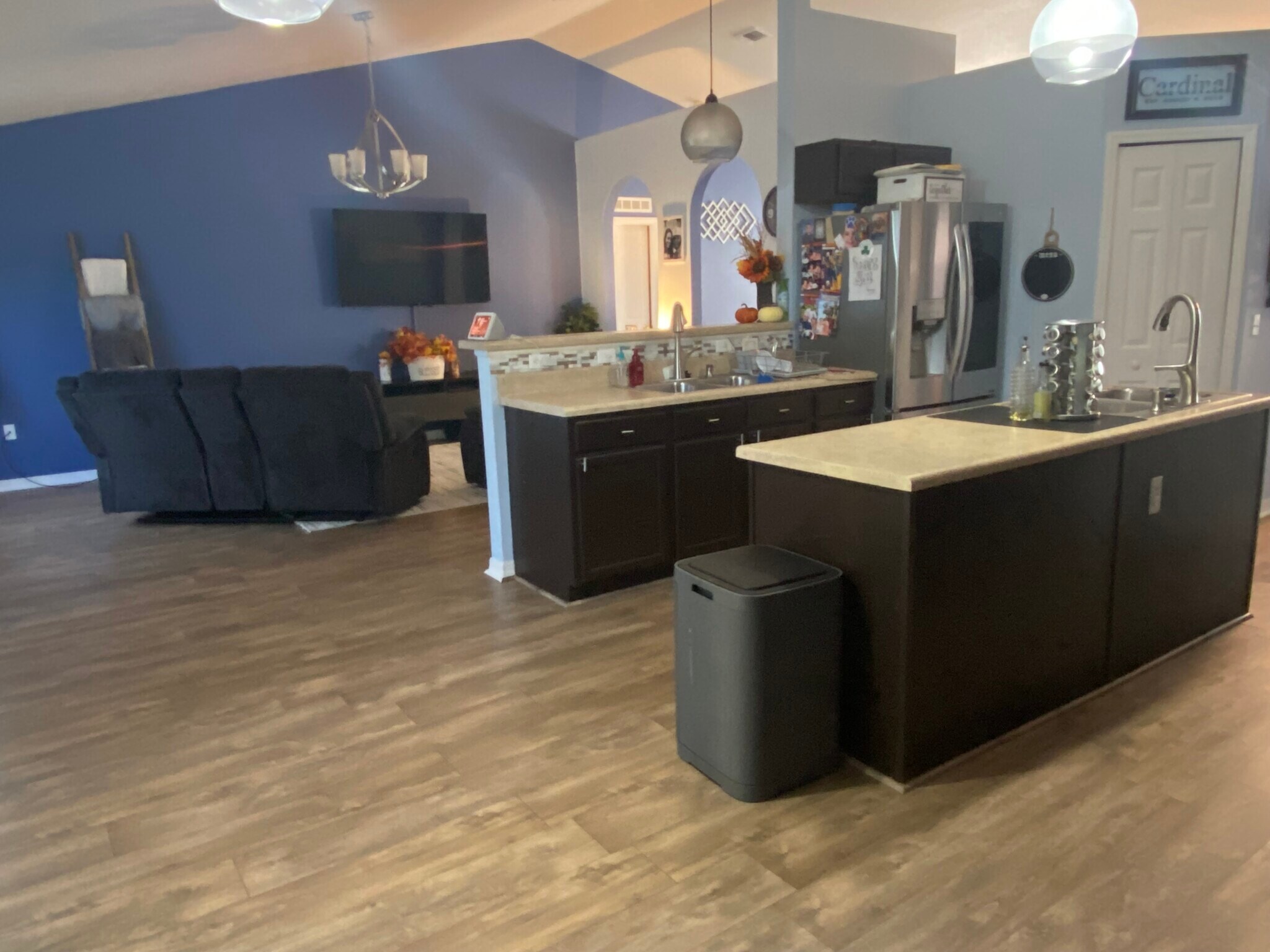 Building Photo - 4600 Tarrega St