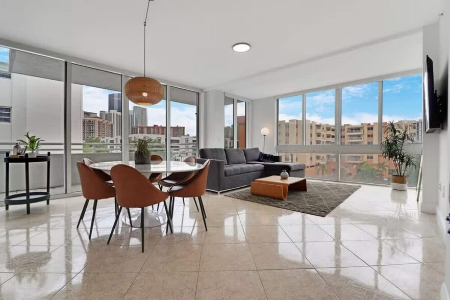 Building Photo - 225 179th Dr