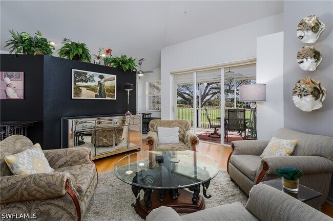 Building Photo - 640 Lalique Cir