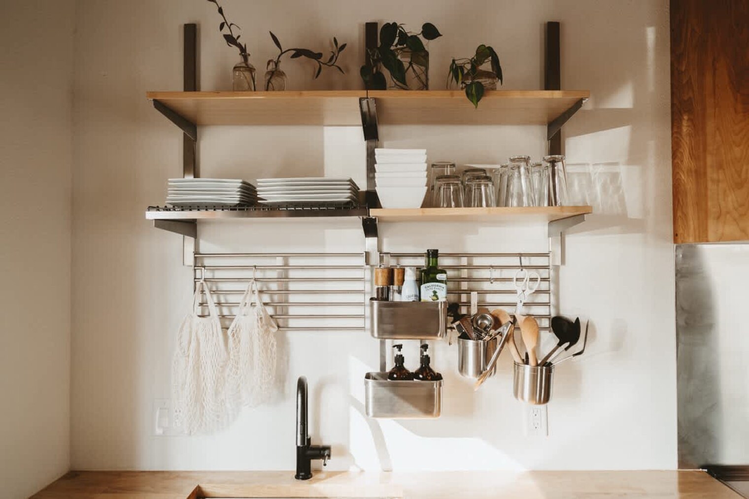 Building Photo - 514 Hook St