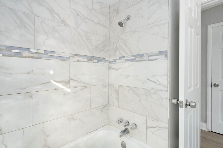 Building Photo - 11716 Coyle St