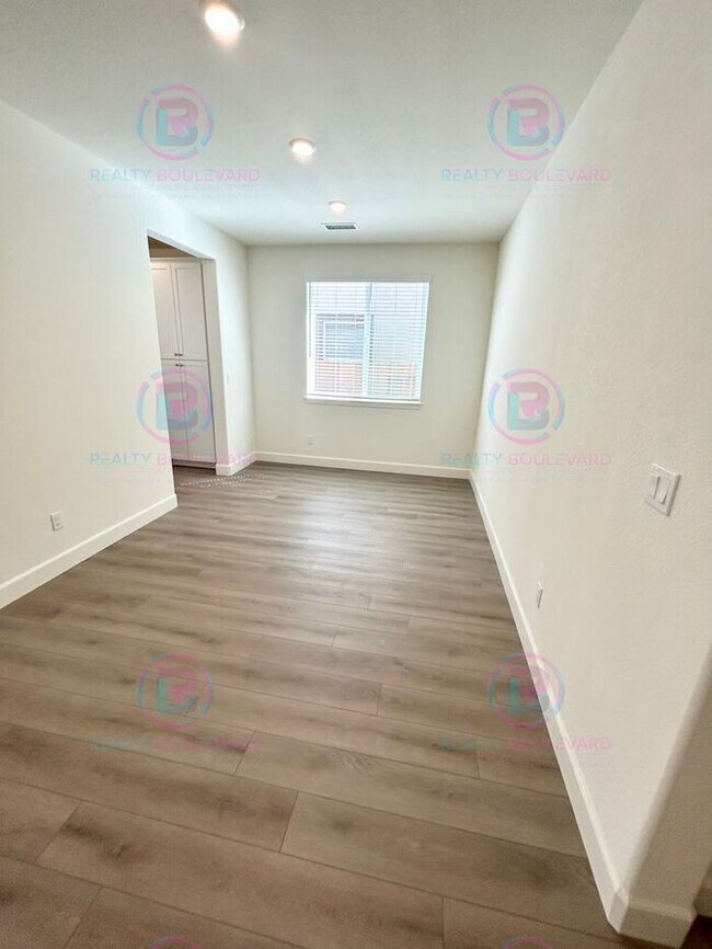 Building Photo - Brand New Home in Carson City 4 Bedroom 2....