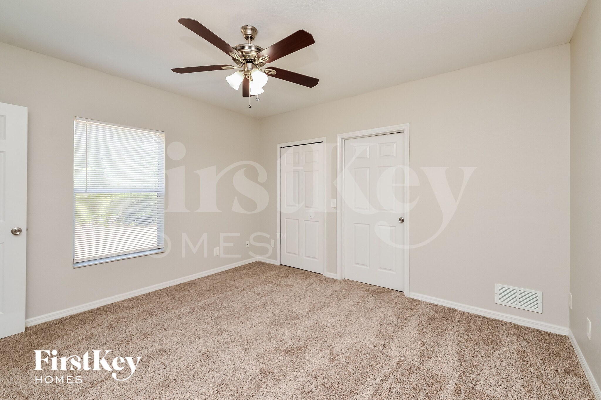 Building Photo - 1523 S Cranberry Blvd