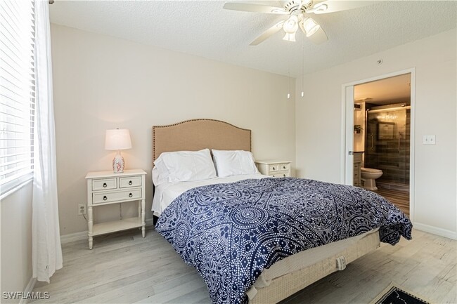 Building Photo - 1260 Wildwood Lakes Blvd