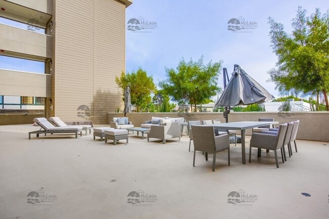 Building Photo - LUXURY 2 Bedroom with AC and Washer/Dryer, DOWNTOWN CARLSBAD VILLAGE