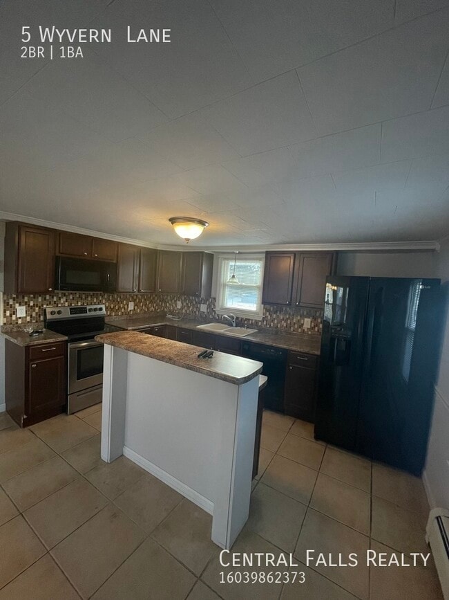 Building Photo - 5 Wyvern Ln