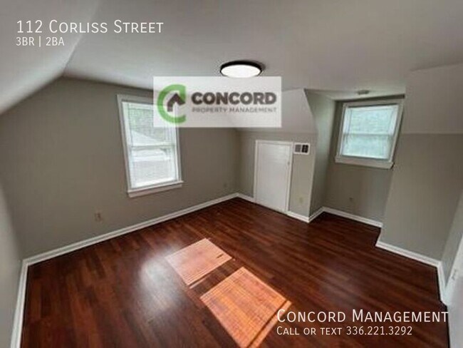 Building Photo - 112 Corliss St