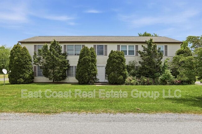 Building Photo - 427 N Western Ave