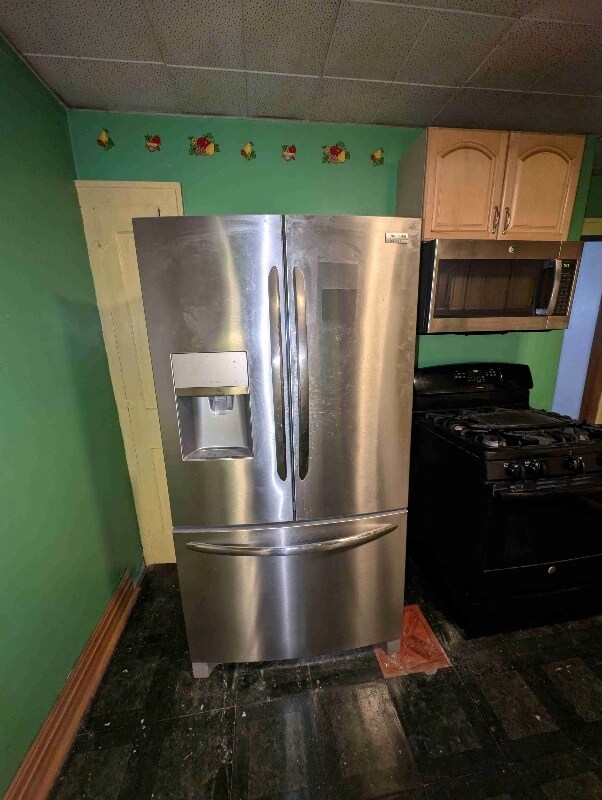 Building Photo - 2024 S 69th St