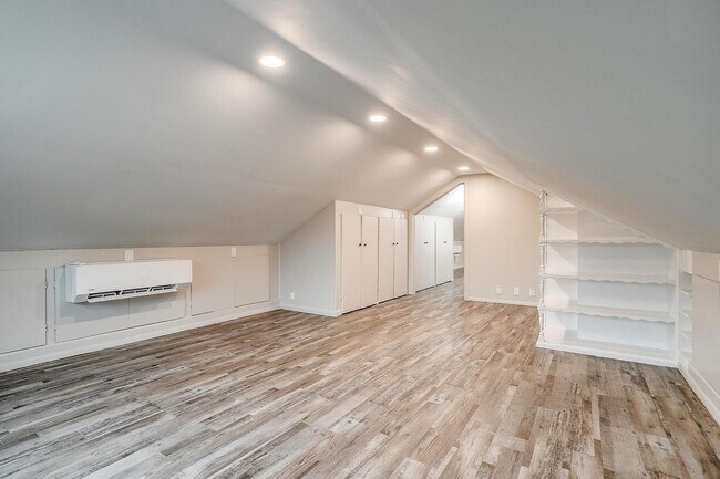 Building Photo - 3624 Winston Rd
