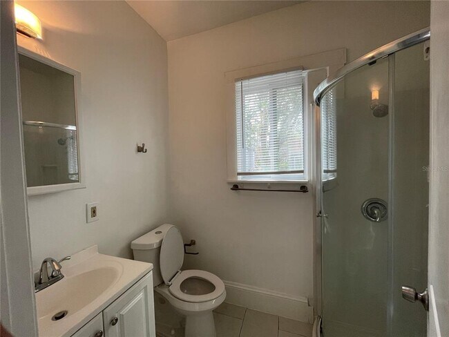 Building Photo - 412 Briercliff Dr