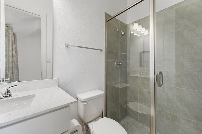 Building Photo - 21837 Otter Pt Ln