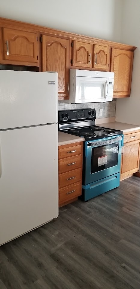 Building Photo - 513 Armand Dr