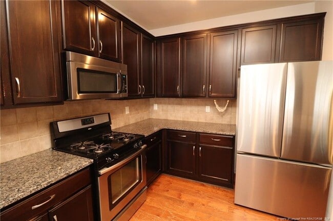 Building Photo - 1712 Grace Point Rd