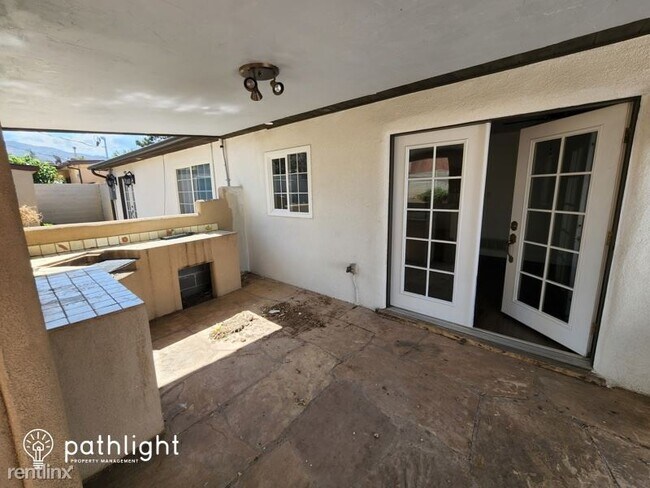 Building Photo - 4 br, 2 bath House - 12505 Conejo Road NE ...