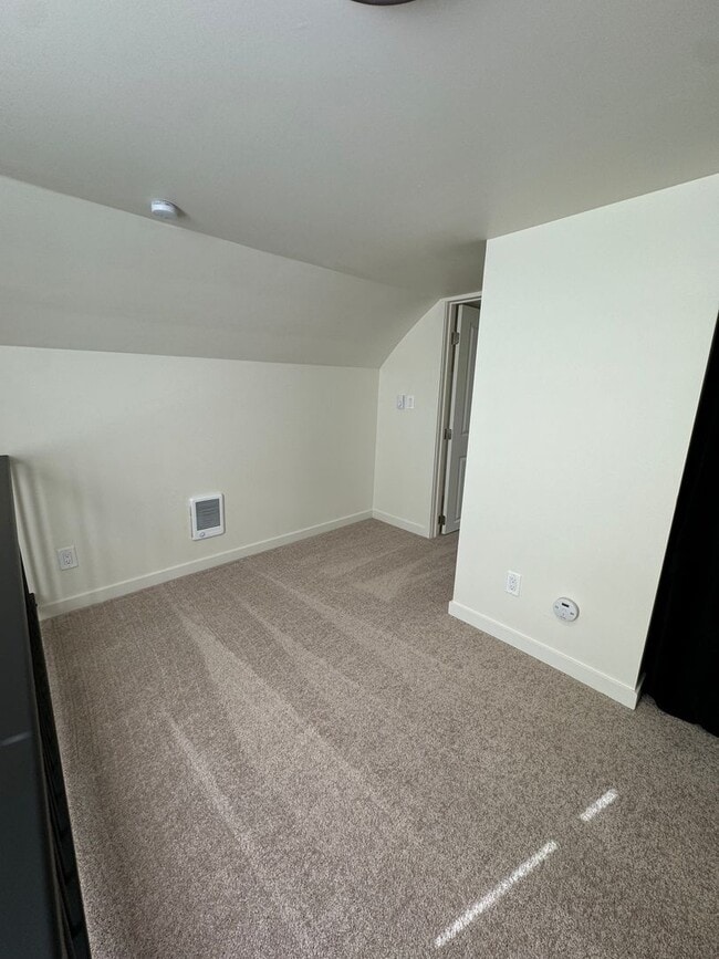 Building Photo - 3 Bedroom 1 Bathroom House for Rent in Auburn WA