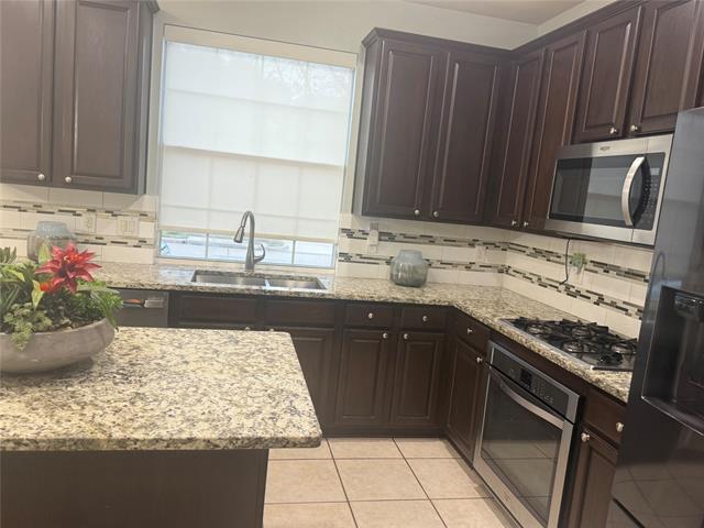 Building Photo - 3517 Tanyard Ct