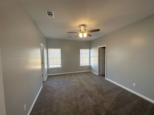 Building Photo - New Construction