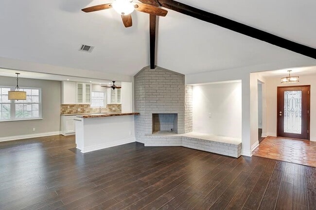 Building Photo - 11219 Ash Creek Dr