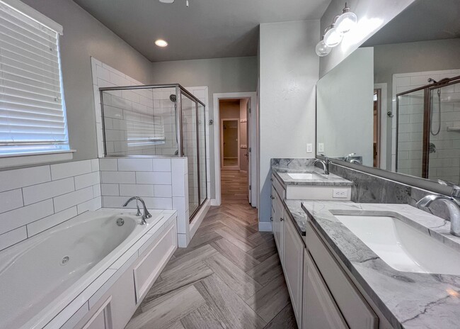 Building Photo - $500 OFF FIRST MONTHS RENT! Deer Creek Schools – 4-Bed, 2-Bath with Office