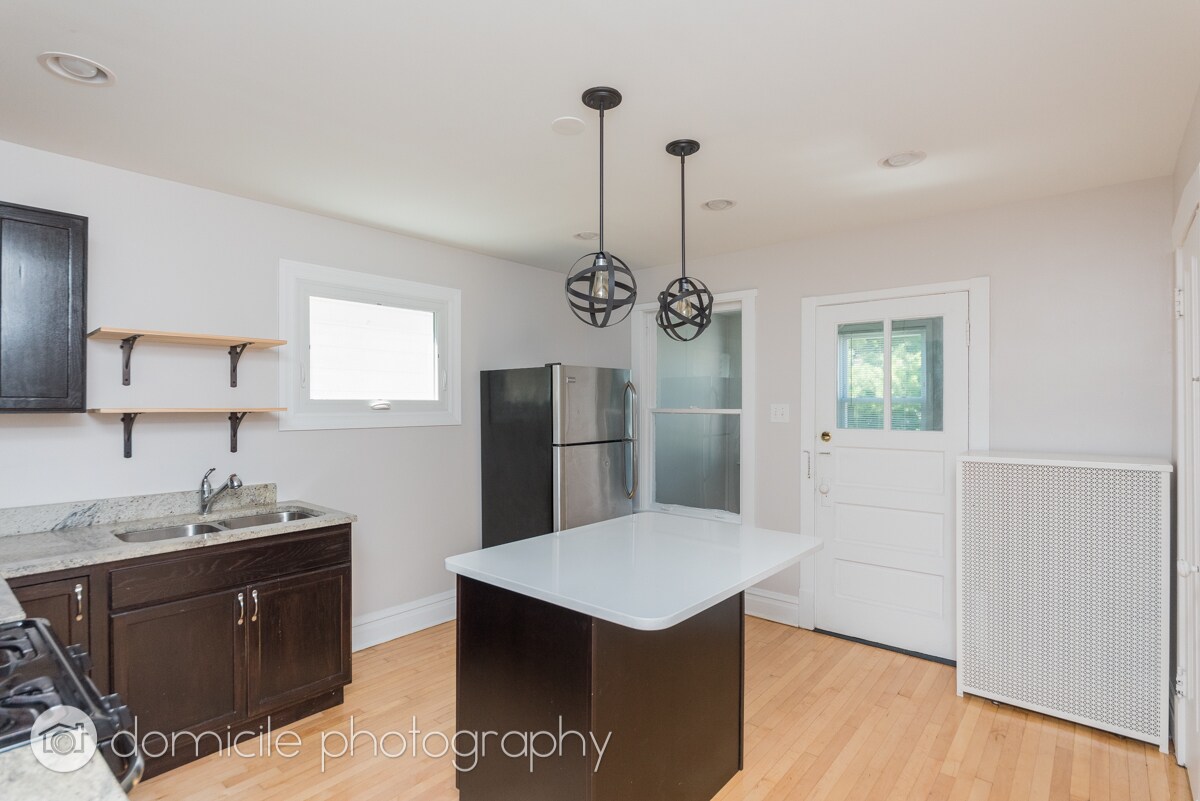 Building Photo - 4906 N Marmora Ave