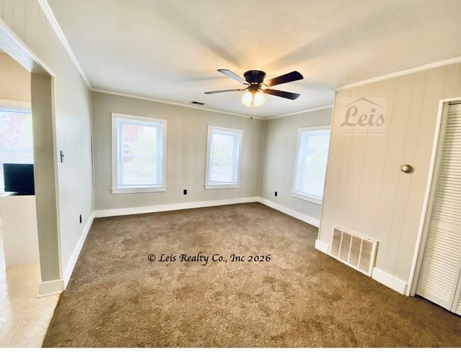 Building Photo - 43 N Steffin St