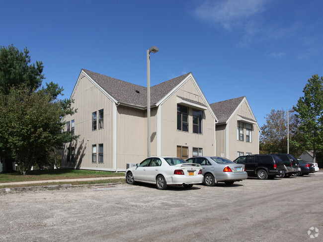 Building Photo - Celeron Square Apartments