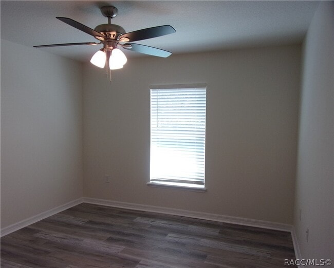 Building Photo - 1718 Tuttle St