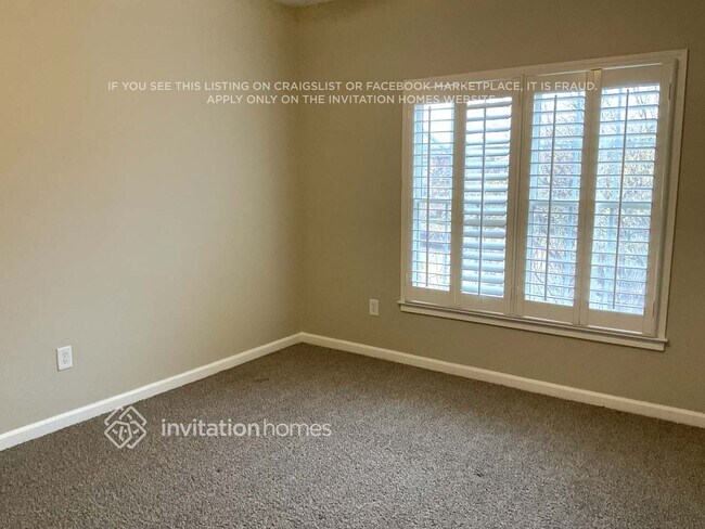 Building Photo - 2807 Great Falls Crossing