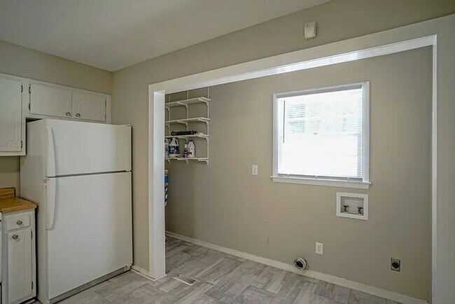 Building Photo - Charming 3BD, 1.5BA Garner Home Near White Oak Crossing