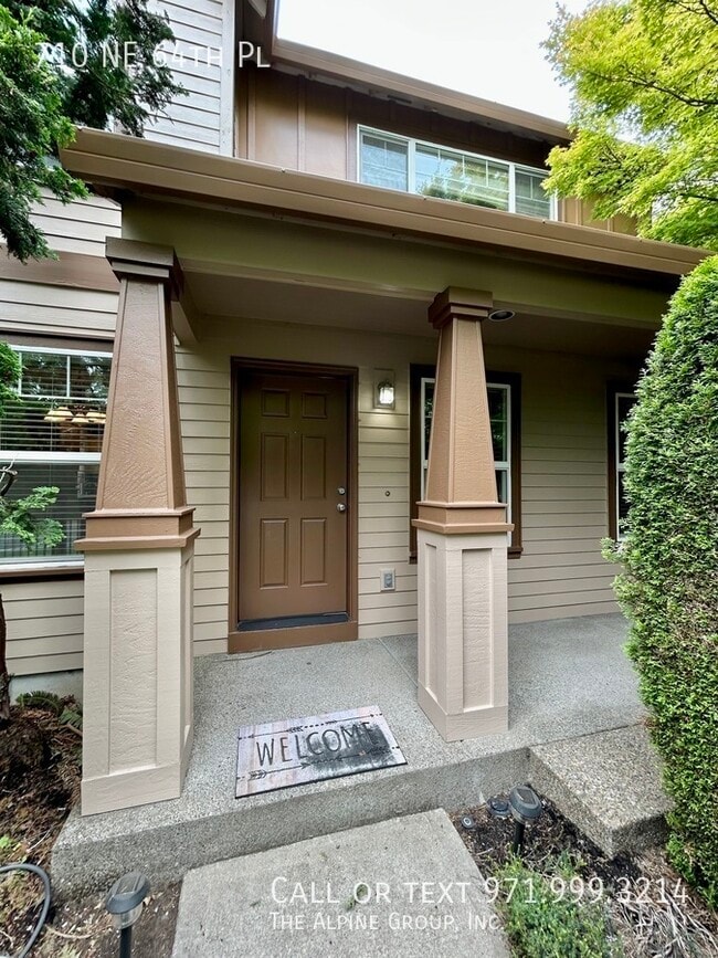 Building Photo - 710 NE 64th Pl