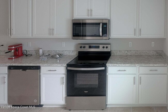 Building Photo - 8674 Pavia St