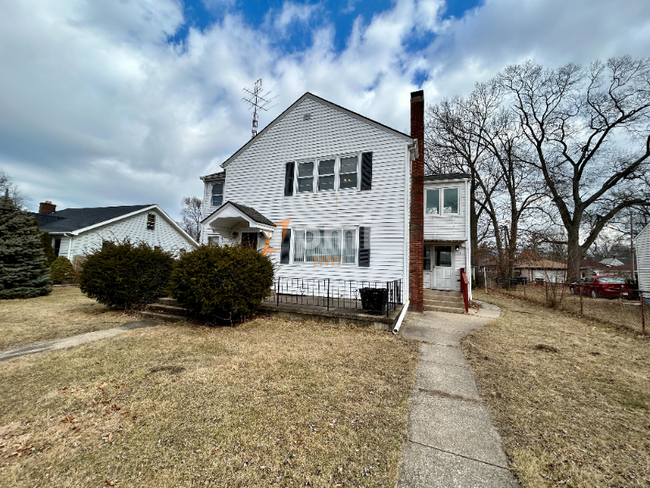 Building Photo - 312 S Porter St