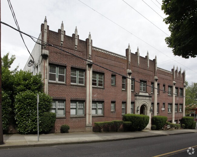 Primary Photo - Mt Tabor