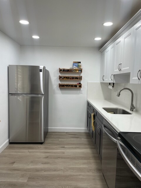 Building Photo - 5160 Las Verdes Cir