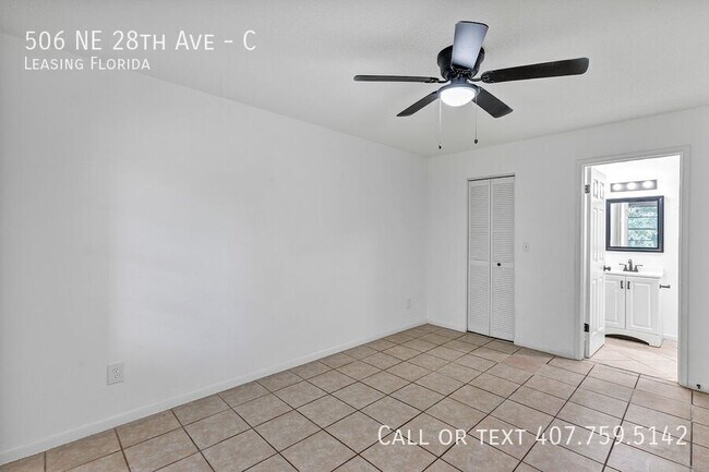 Building Photo - 506 NE 28th Ave