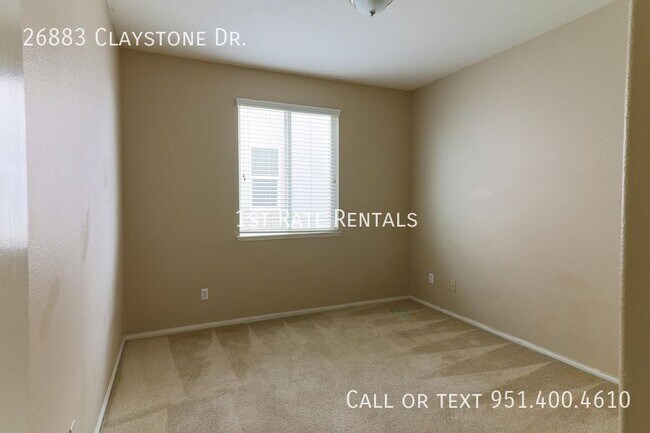 Building Photo - 26883 Claystone Dr