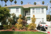 Building Photo - 4425 Victoria Park Pl