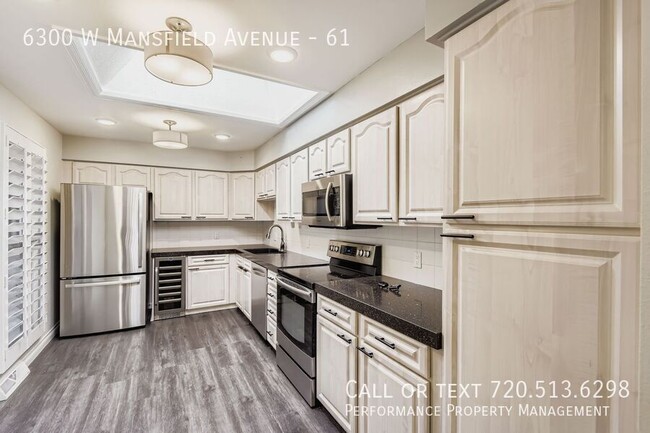 Building Photo - 6300 W Mansfield Ave