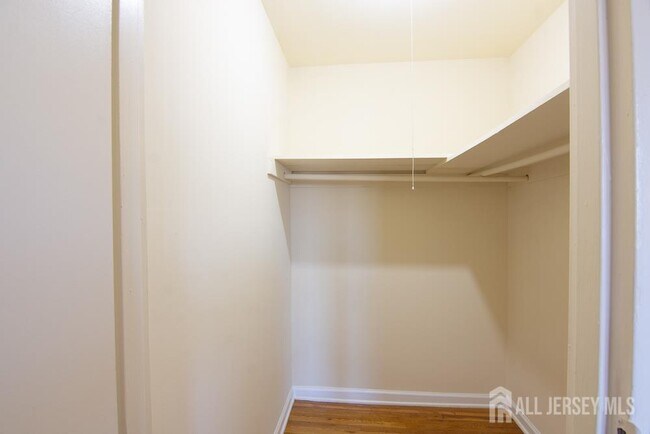 Building Photo - 9 Koster Blvd
