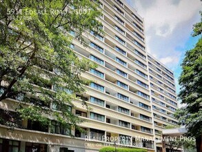 Building Photo - 5911 Edsall Rd