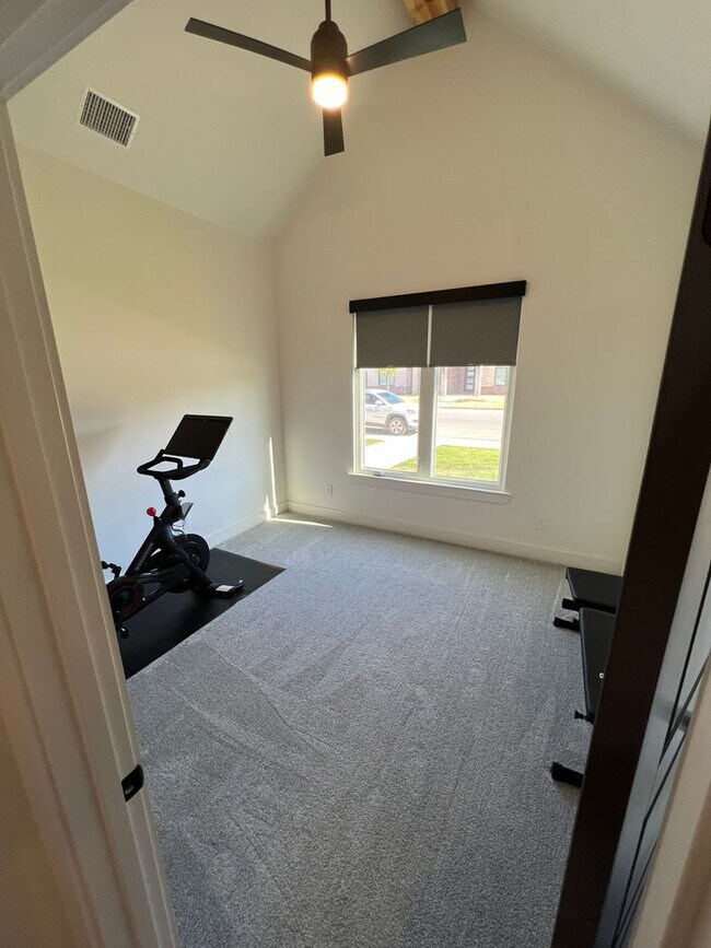 Luxury Rental in Escondido Ranch! 7618 54th St Lubbock TX 79407