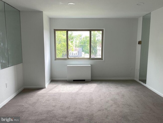 Building Photo - 7121 Park Heights Ave