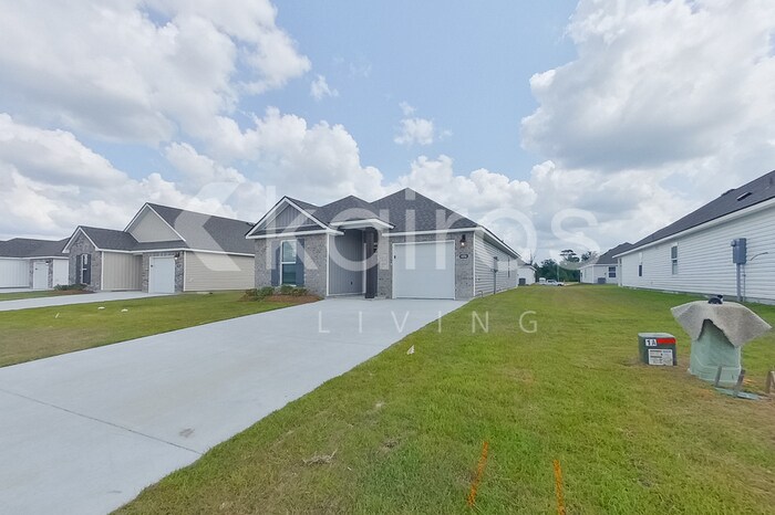 Building Photo - 14256 Ruffian Ave
