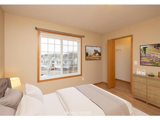 Building Photo - 16331 Timber Crest Dr SE