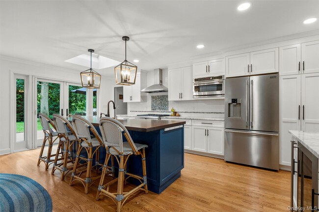 Building Photo - 42 Iselin Terrace