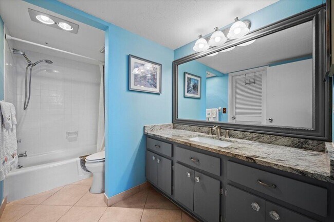 Building Photo - 1200 Marine Way