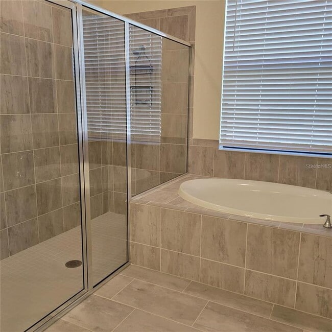 Building Photo - 17335 Blue Rdg Pl